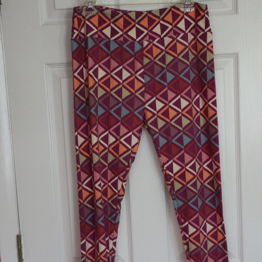 LuLaRoe Leggings - Picture 1 of 2
